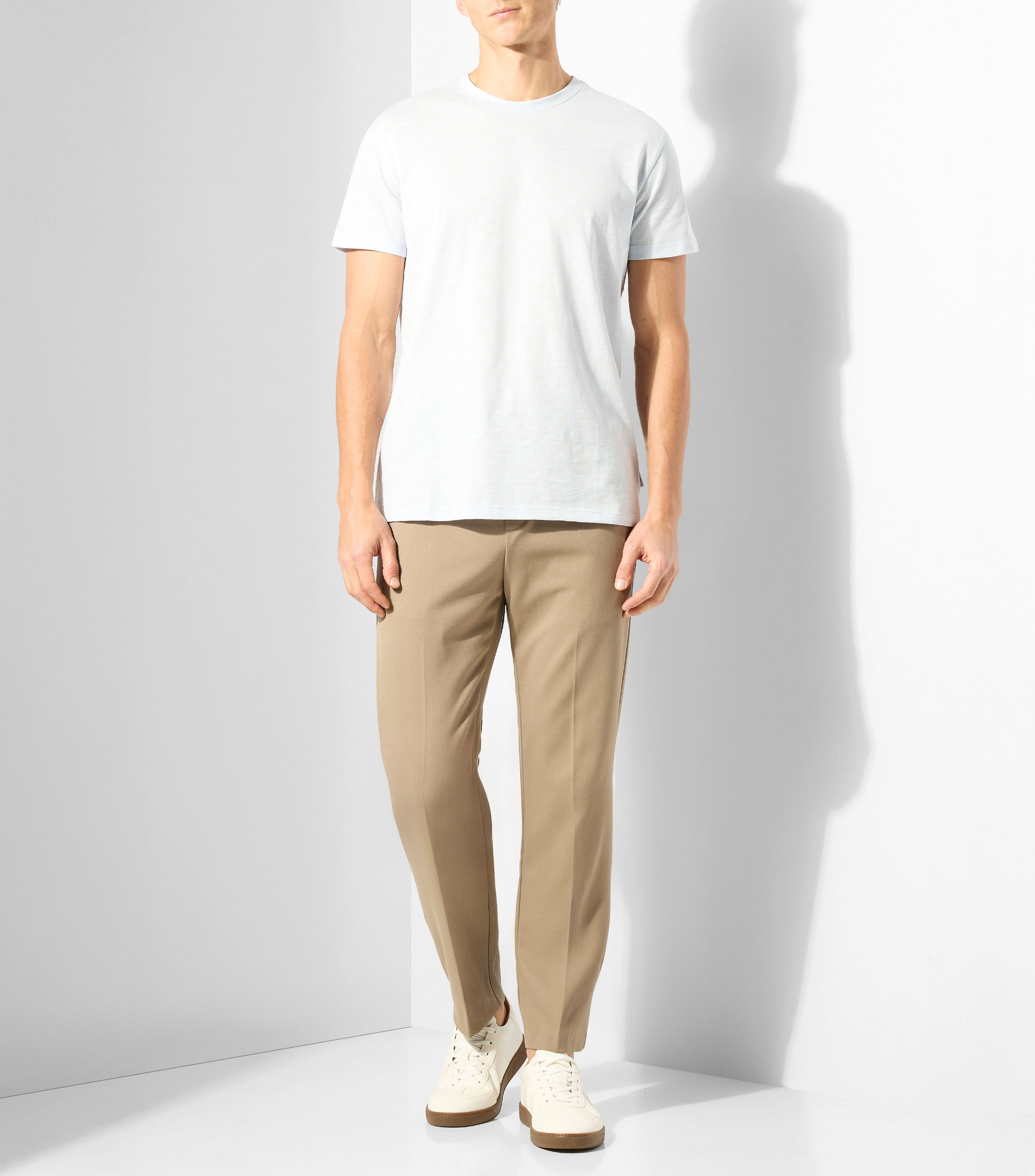 Playera cuello redondo manga corta lisa Hombre